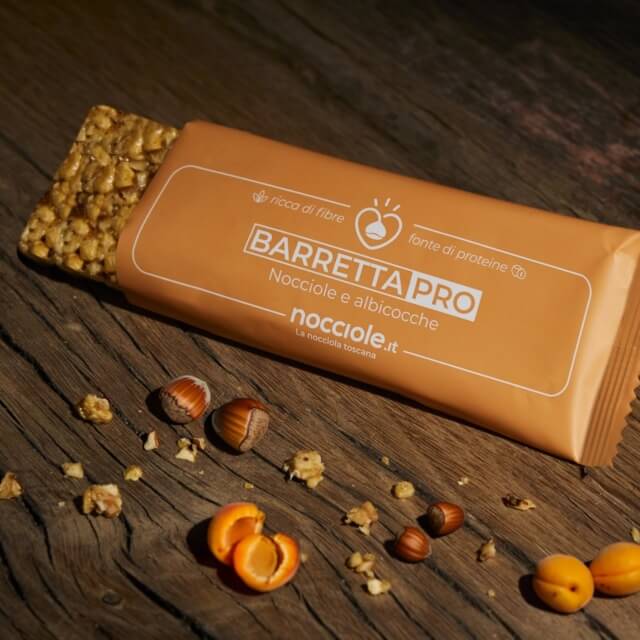 Barretta nocciole e albicocca