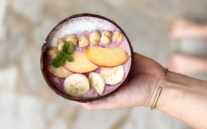 Bowl nocciole Toscane e frutta